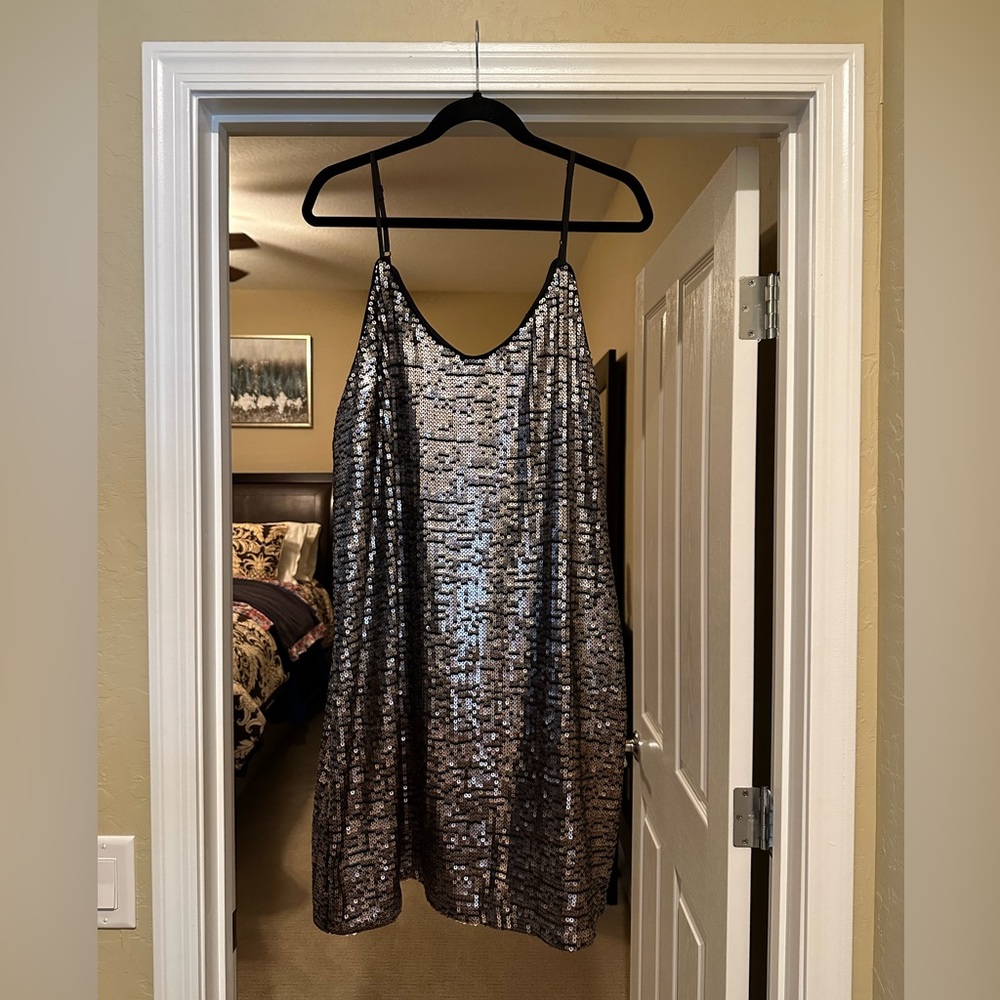 NWT: Ariat black and gold sequin cocktail dress